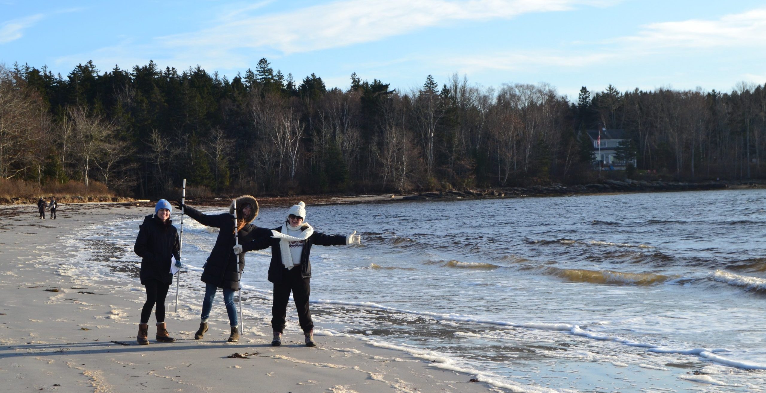 undergrads at pemaquid beach